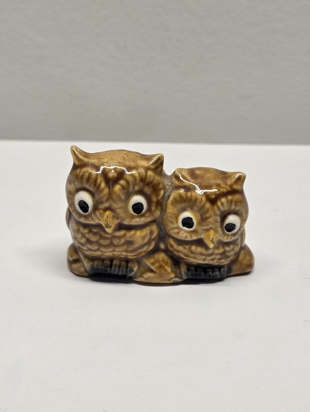 MCM Ceramic Owl Pair On Log Small Trinket Collectible